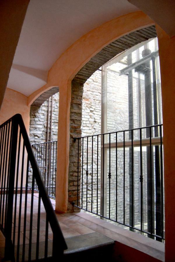 Apartamento Downtown In Parma Exterior foto